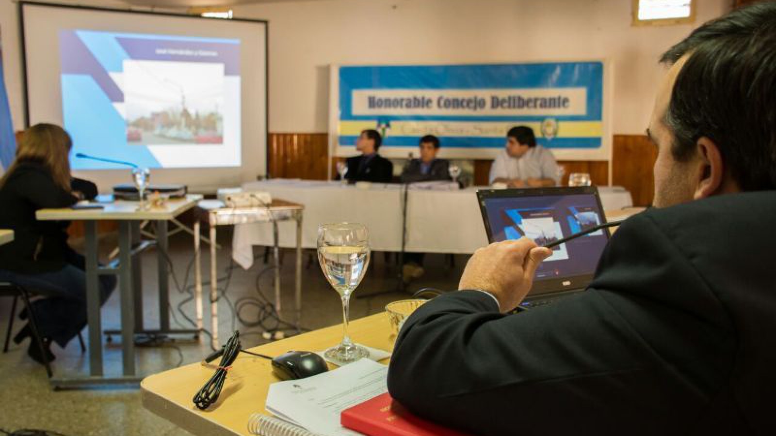 Concejo de Caleta Olivia aprobó puesta en marcha de cámaras de seguridad